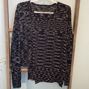 BCBGMAXAZRIA Asymmetrical Long Sleeve Knit Scoop Neck Light Sweater Top